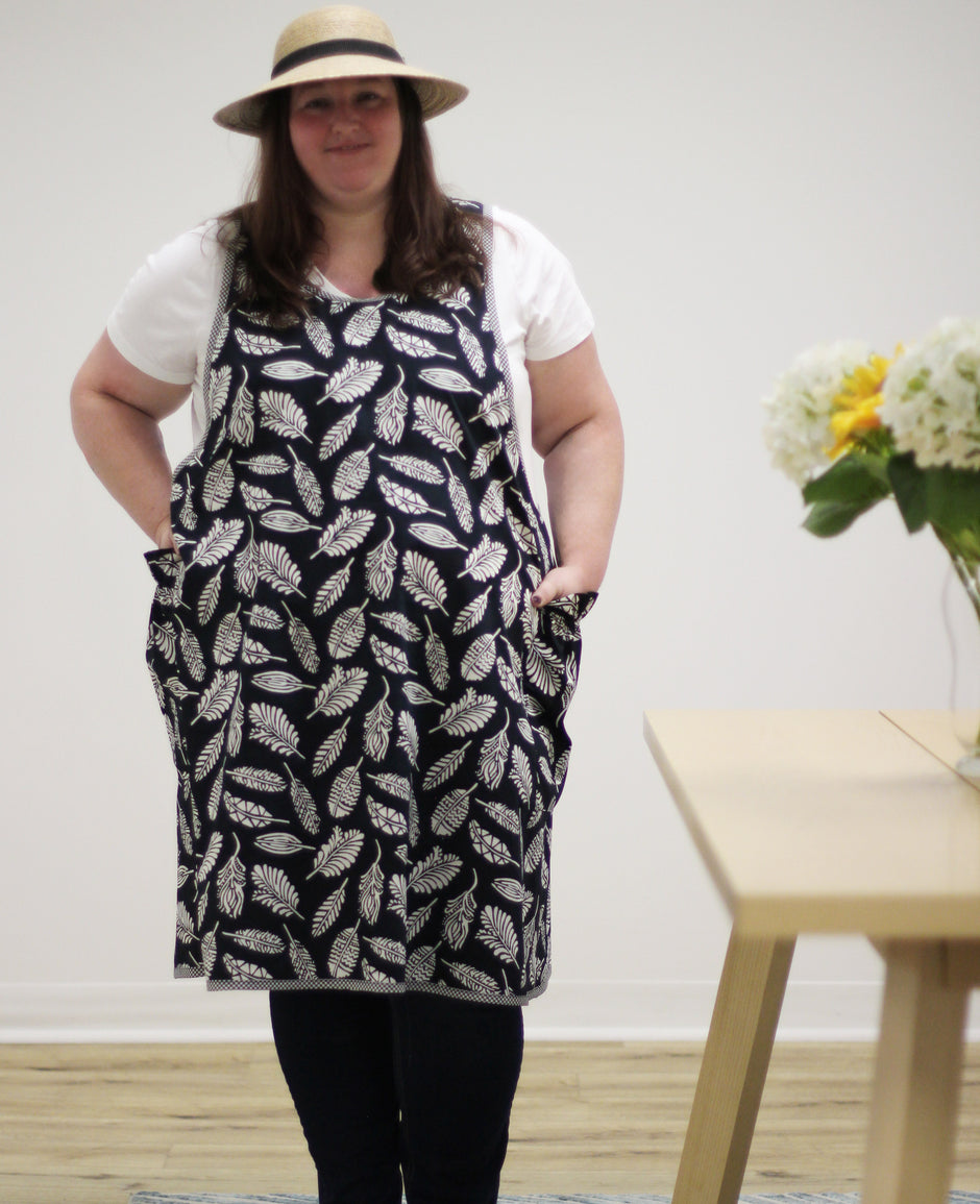 Plus Size Aprons by The Vermont Apron Company – vermontapron.com